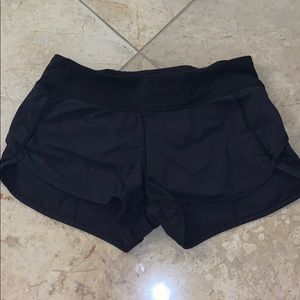 Lululemon’s Ivviva Speed-Up Shorts Girls Size 12